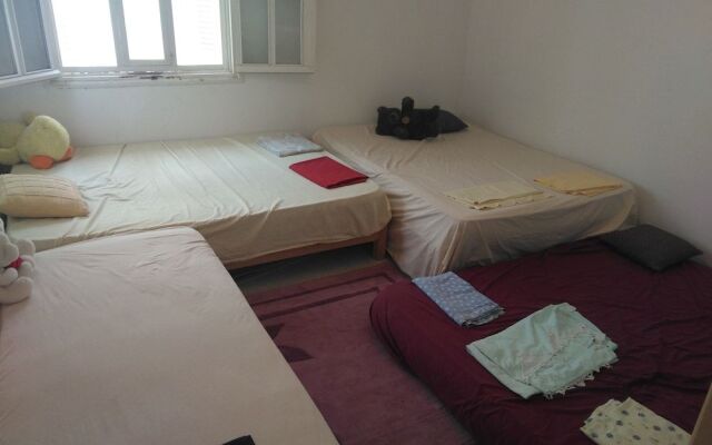 AliWali Room Near Airport Tunis Carthage