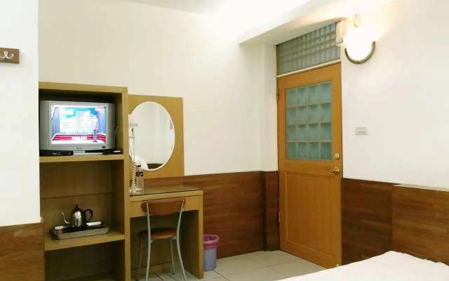 Qun Feng Hotel