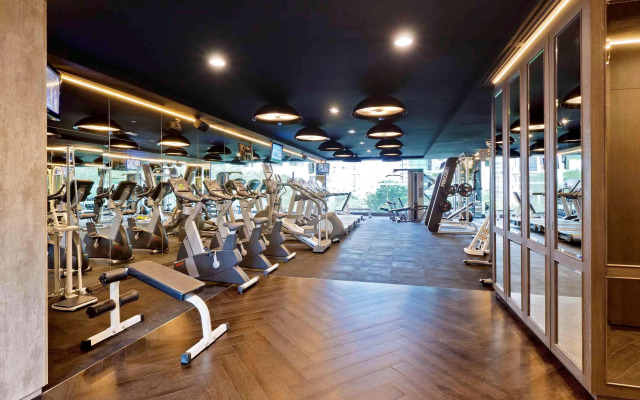 Grand Mercure Singapore Roxy