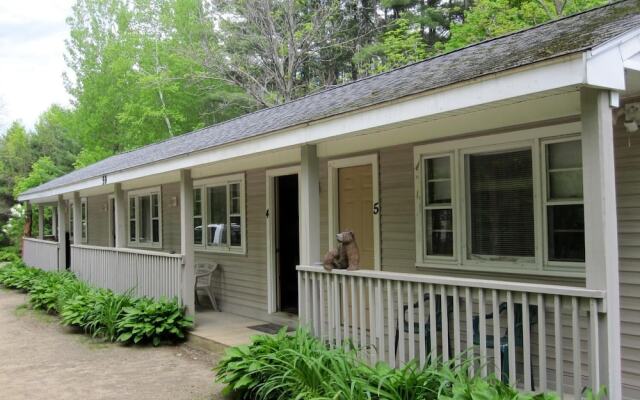 Bear Tree Lodge