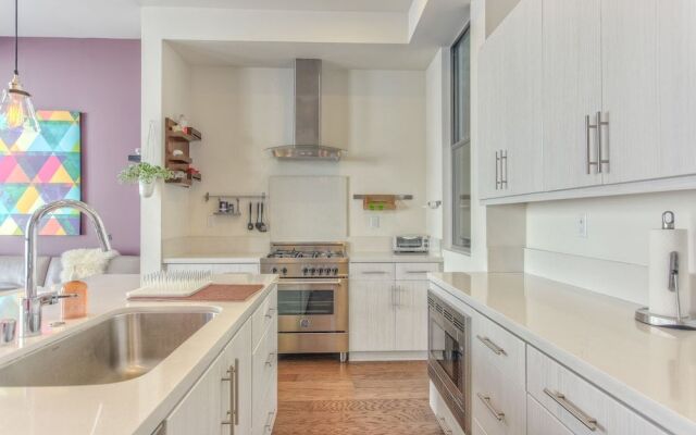 Applewood - Silver Lake 2BD Hollywood