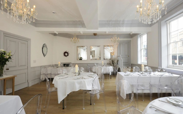 Lion and Pheasant Hotel
