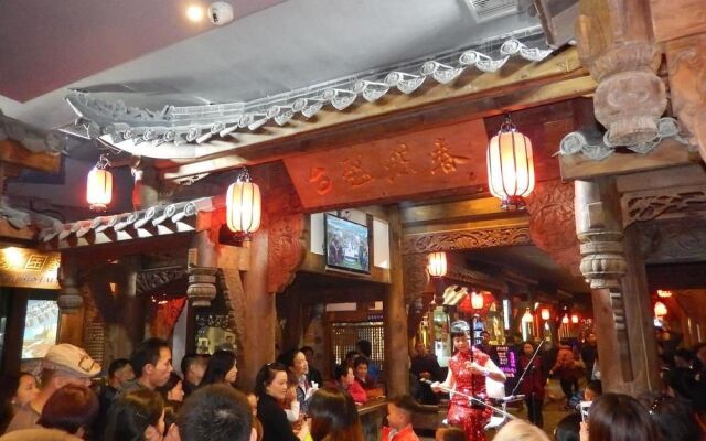 Chunxi Fang Old Chengdu Inn