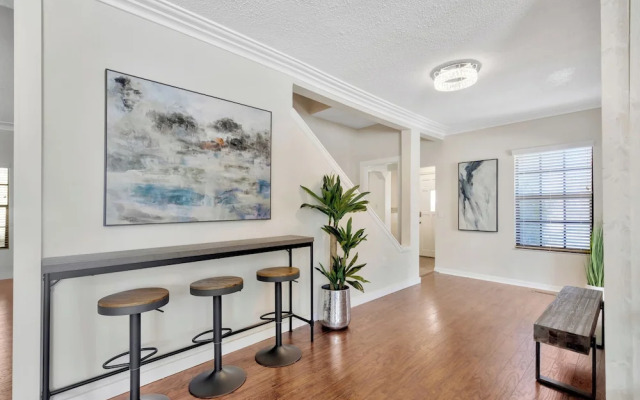 Villa Valentino Luxury 8BR Villa & Pool