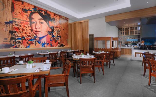 Harper Wahid hasyim Medan by ASTON