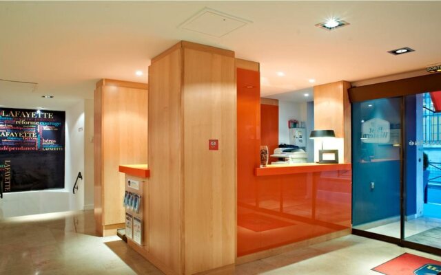 New Hotel Lafayette