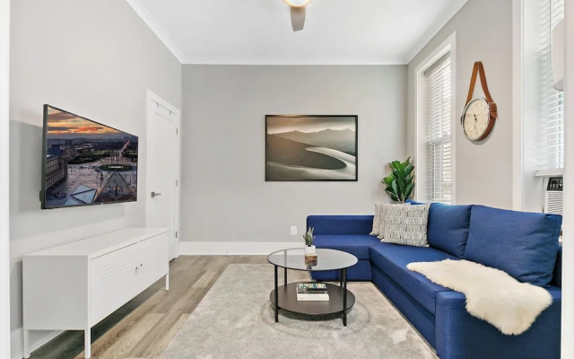 Comfort 2BR - Erie 1R