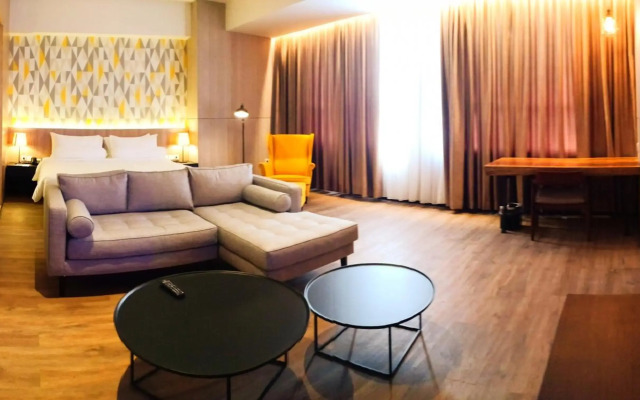 The Zuri Palembang