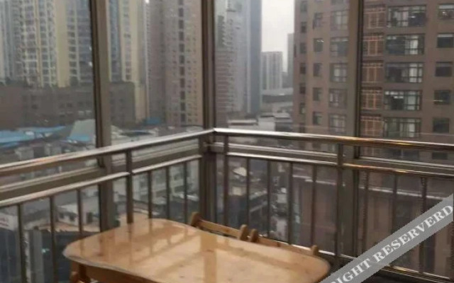 Yuquan Capsule Hostel