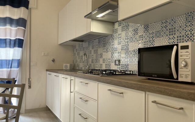 New and Bright Apartment Close to the Beach