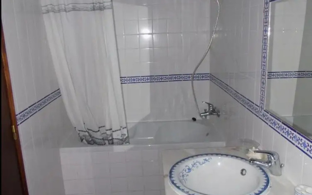 Casa da Felicidade - Three Bedroom House in Pataias