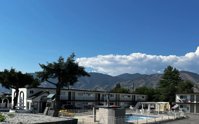 Coast Penticton Hotel