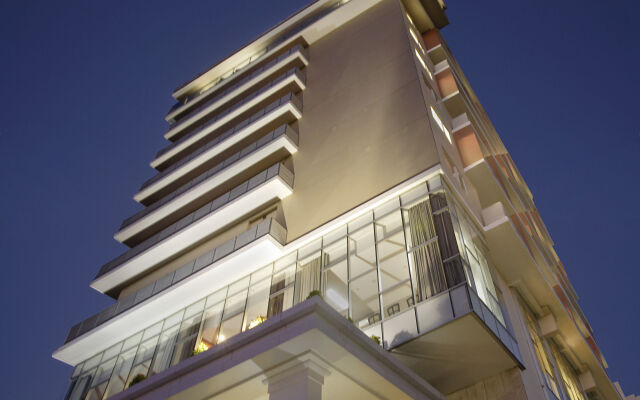 Hotel Santika Jemursari