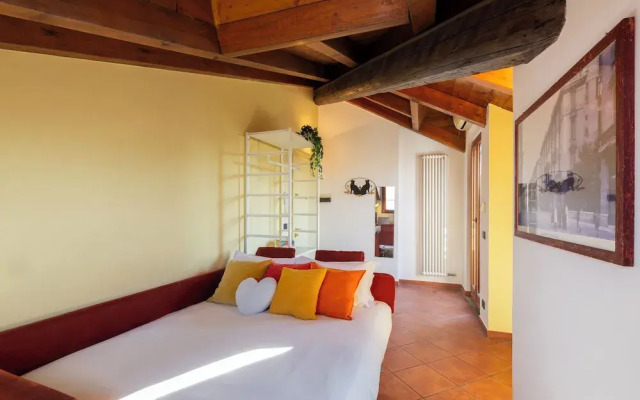 notaMi - MANSARDE BELVEDERE DUOMO