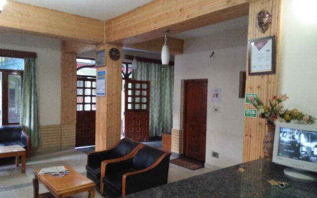 CS Shhandella Hotel