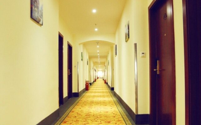 Greentree Inn Shanghai Chedun Film Park Songmin Road Express Hotel