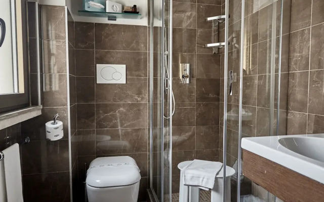 Rouge Hotel International