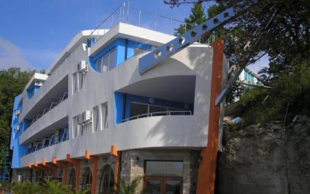 Ribarska Sreshta Family Hotel