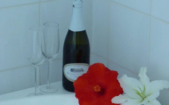 Sapphire Waters Motor Inn