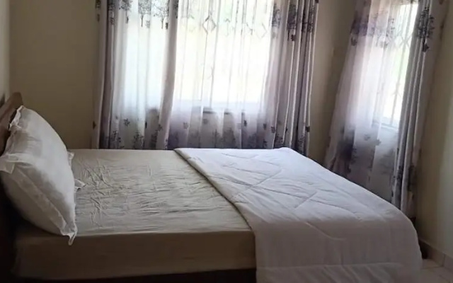 Stay.Plus Mtwapa Holiday Maisonnette