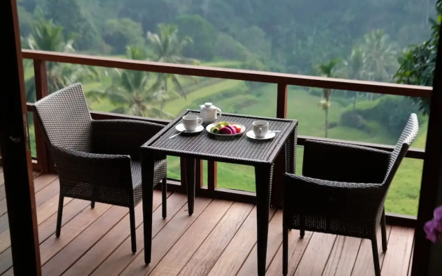 Suarapura Resort and SPA