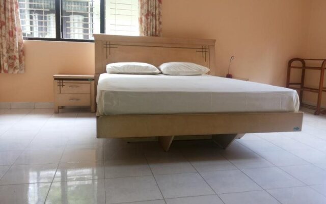 Amaya Chalets
