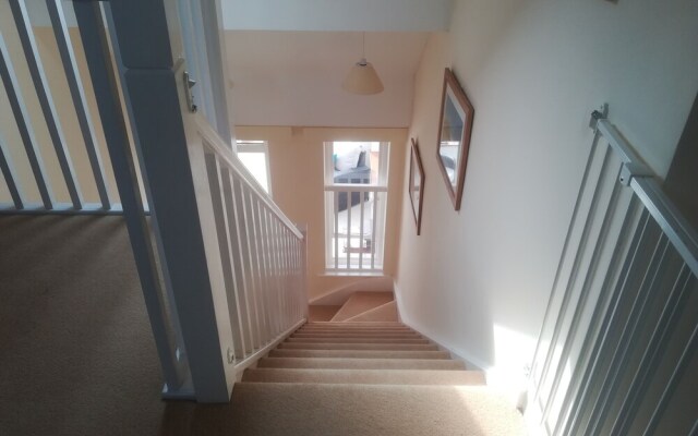 Westmead. Chalet Bungalow