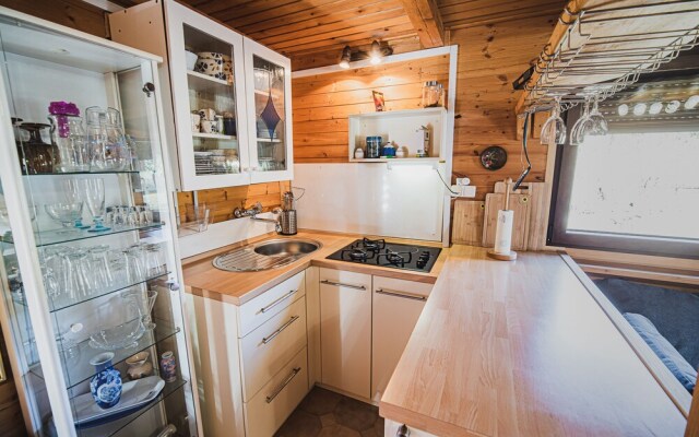 Wooden Cabin Žurej With Hot Tub