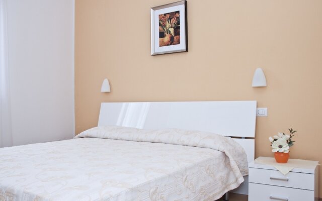 Apartments And Rooms Camaiore