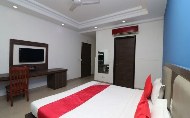 Oyo 36250 Kalinka Empire