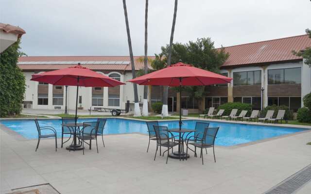 Days Inn by Wyndham Piedras Negras