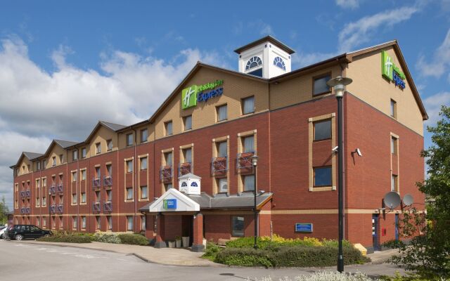 Holiday Inn Express Stoke On Trent, an IHG Hotel