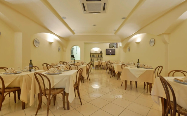 Hotel La Marina