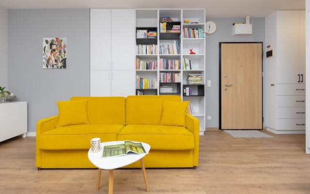 Warsaw Two-bedroom Apartment by Renters