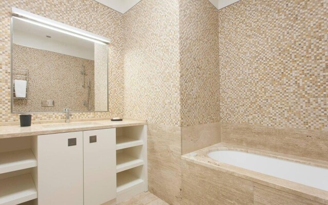 City Center Prestigious Avenue Liberdade & Garage