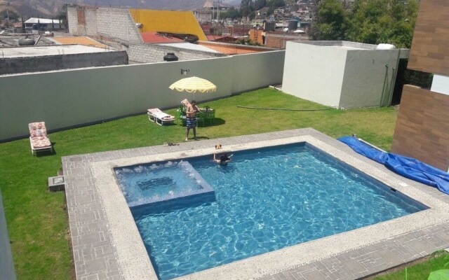 Hotel Rancho Tabachines