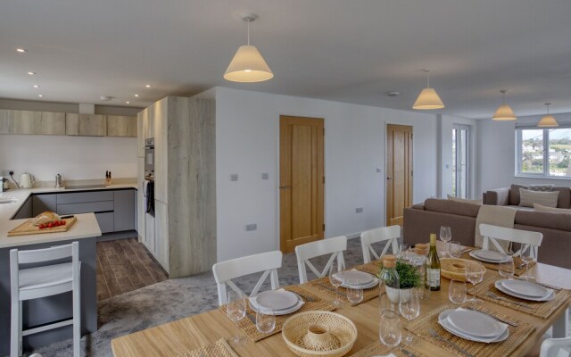 Fantastic sea Views in Falmouth, new 4BD Townhouse