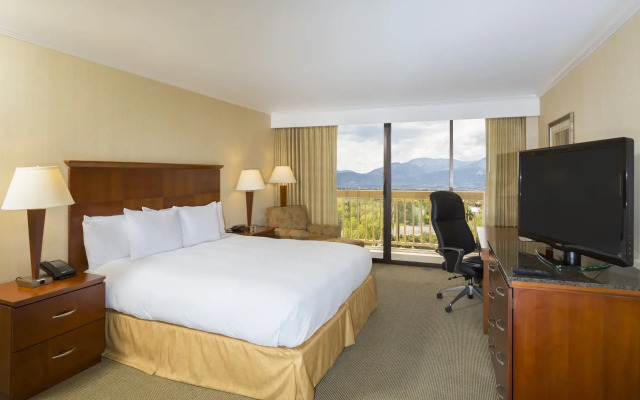 Ontario Airport Hotel & Conference Center