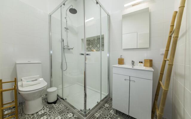 A37 - Casa Alferes in Downtown Lagos