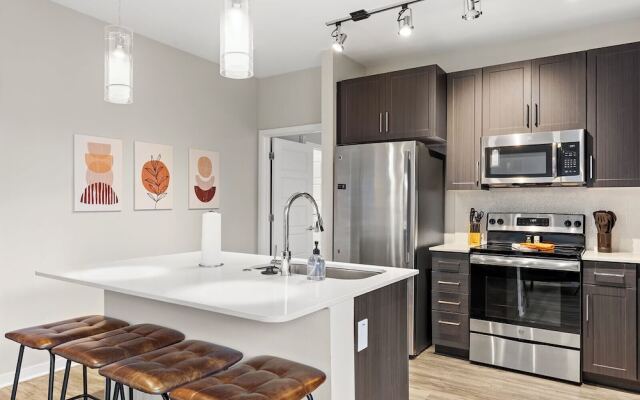 CozySuites at Vela Camelback