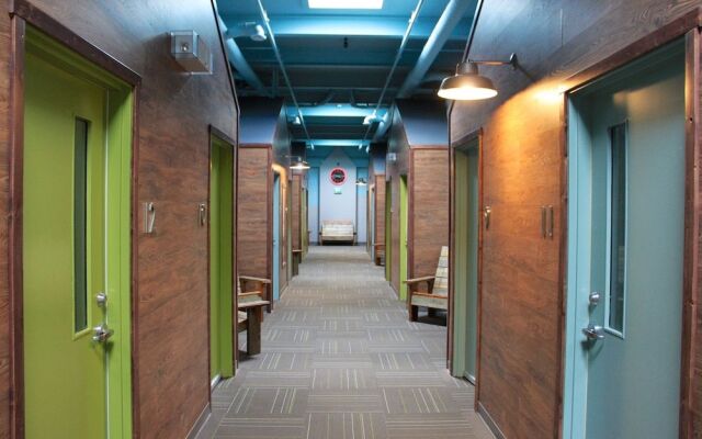 Hub 223