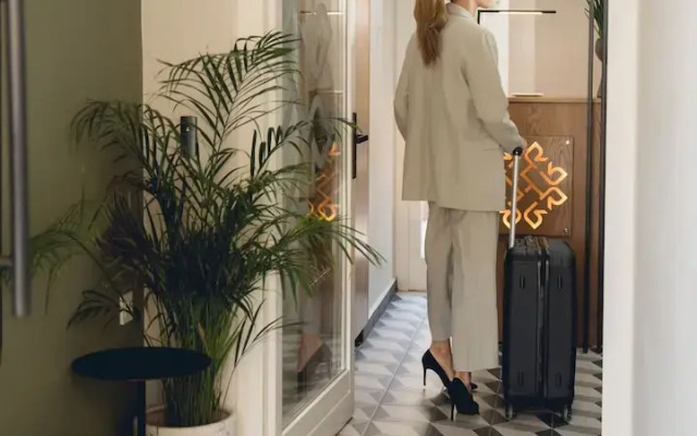 Riviera Suites