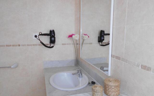 Realrent Costa Teguise Beach