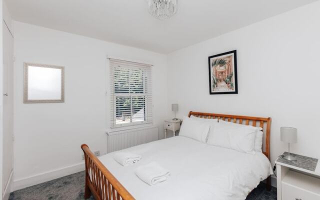 Apple Blossom - From 125 Per Night