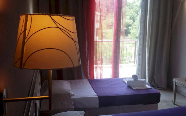 Inn Hotel