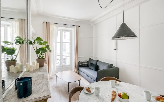 Splendid Haussmann Flat