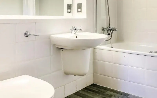 Brentwood Aberdeen City Centre near Union Street