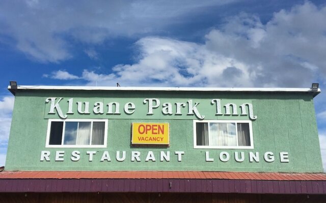 Kluane Park Inn