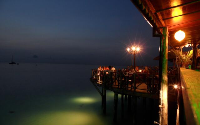 Langi Langi Beach Bungalows