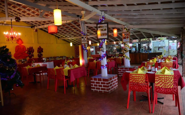 Paradise Village Beach Resort